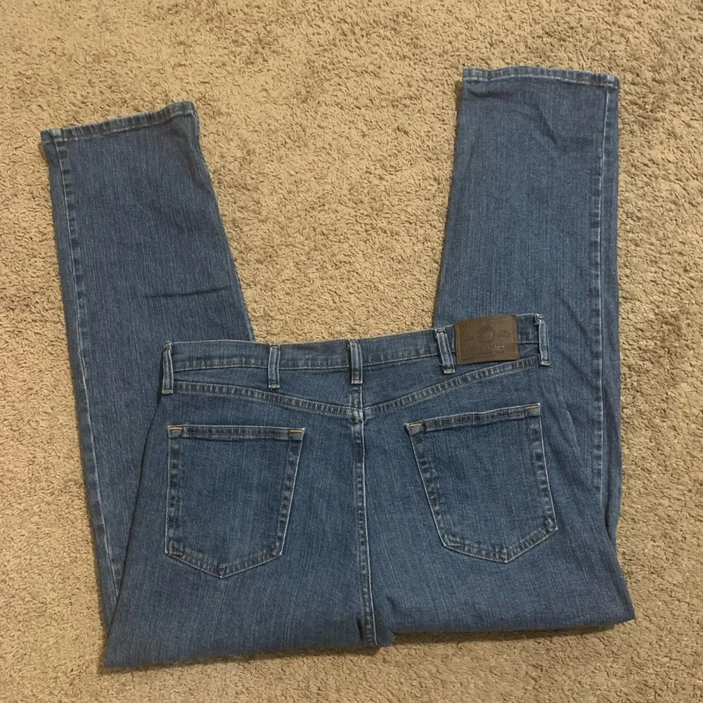 Men’s Wrangler Regular Fit Jeans 36 x 30